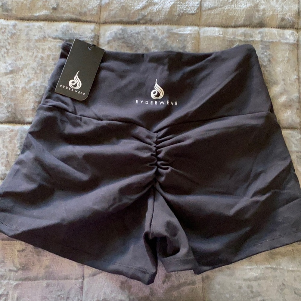 Ryderwear scrunch shorts